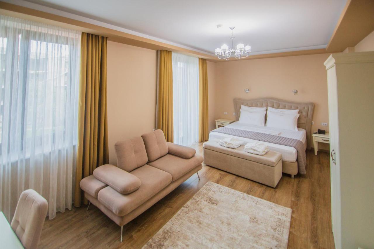Christi'S Hotel Borova Görice Dış mekan fotoğraf